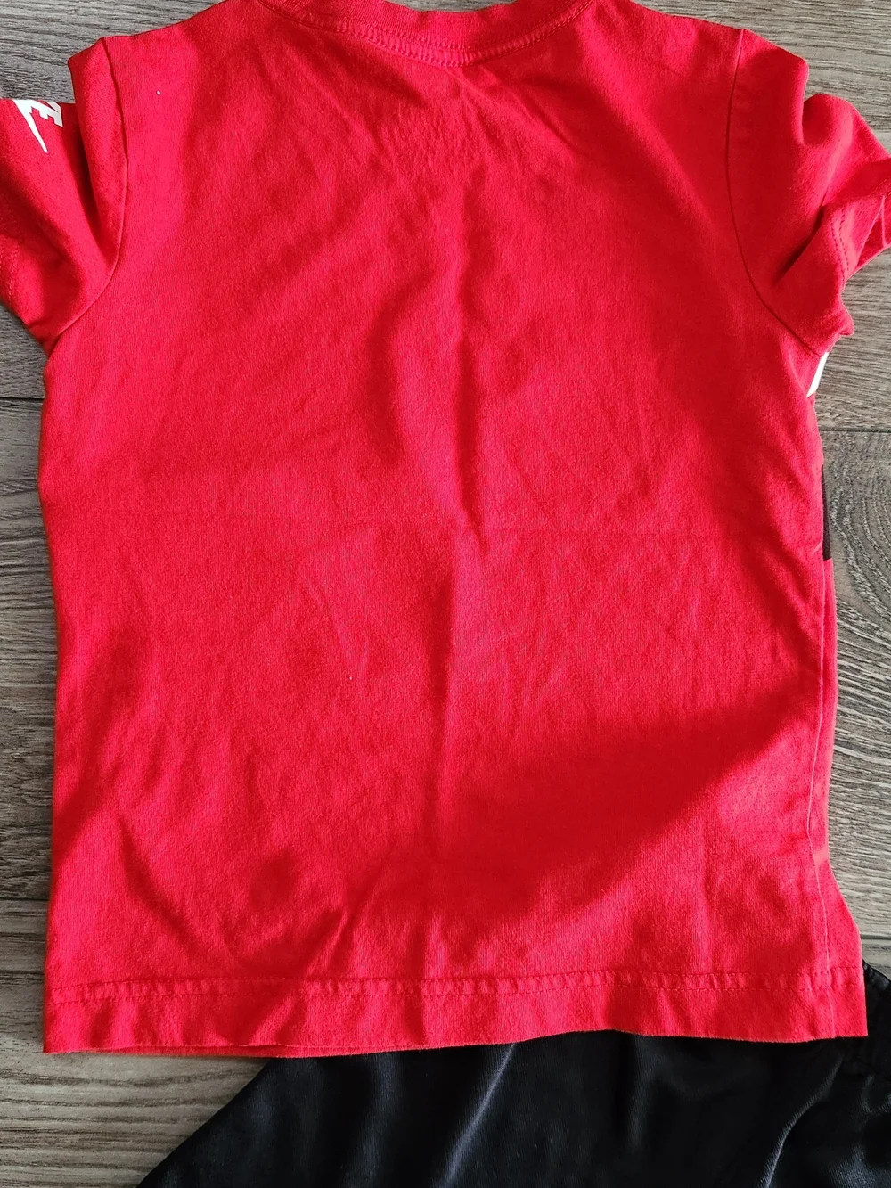 Nike Red and Black Kids Logo Tee & Athletic Shorts Set 4-5 - Picture 3 of 7
